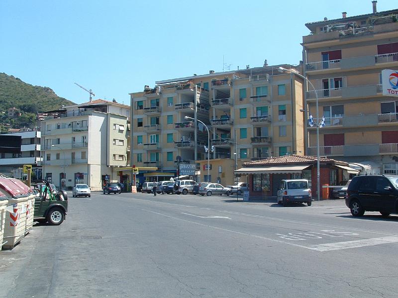 PIAZZALEVALLE2